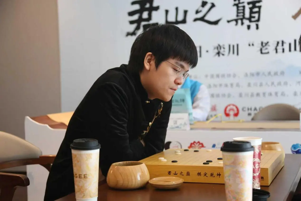 白棋将左上, AA