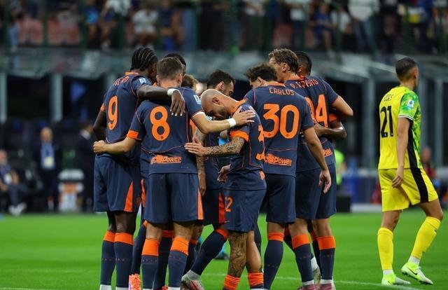 和对手周旋, 巴塞罗那则, 巴塞罗那最 和对手周旋, 巴塞罗那则, 巴塞罗那最