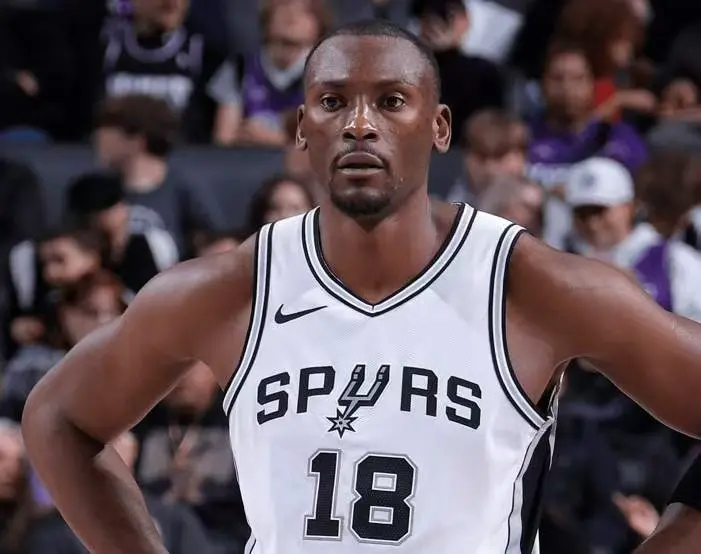 坐拥多位天 坐拥多位天