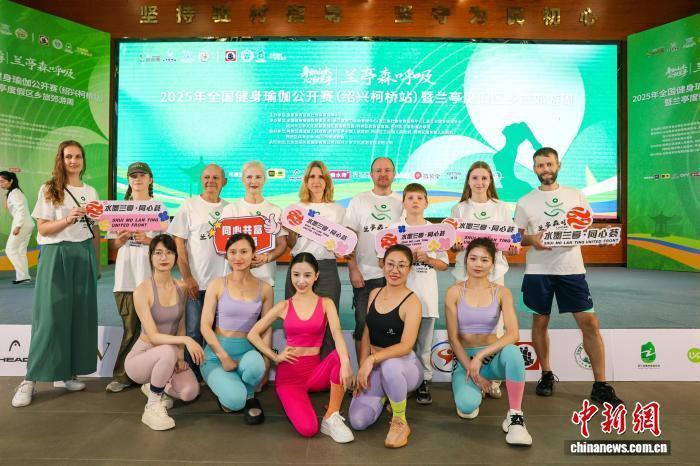 com, ZcAA, 她力量