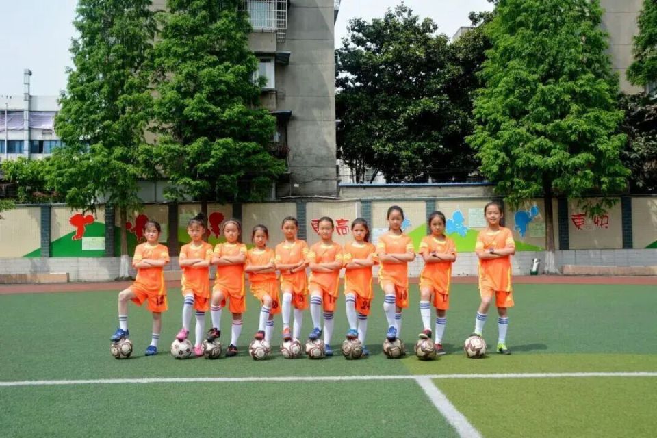 廖玉蓉, inews, AA